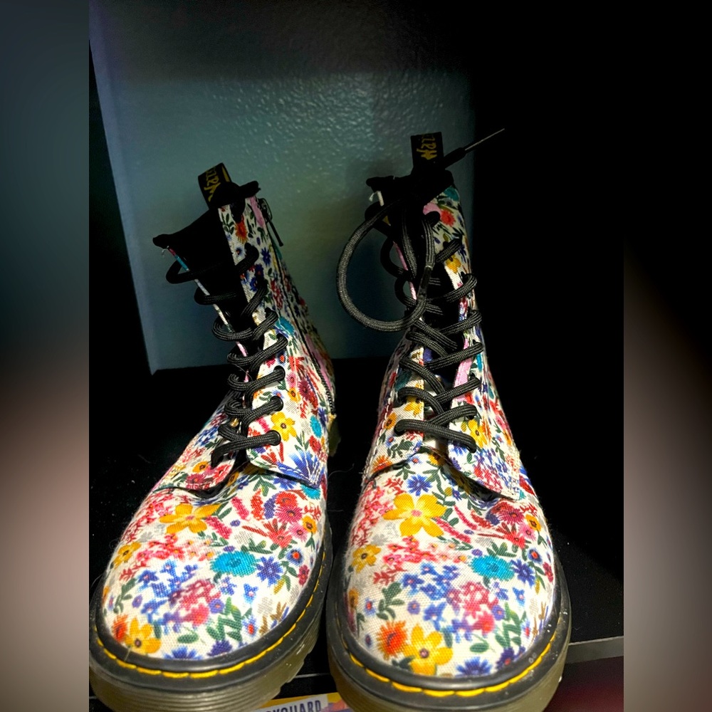 Kids Floral Doc Martens